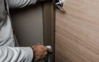 Panic Bar vs Standard Latch: What Codes Expect and Mistakes to Avoid in Houston